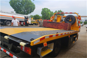 浙江附近拖车电话号码服务